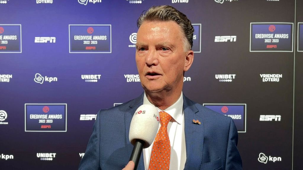 🚨🚨🚨🚨🚨🚨🚨🚨🚨

لويس فان خال مدرب منتخب هولندا في كأس العالم 2022:

كان هناك تعمد لـ جعل ليونيل ميسي بطل كأس العالم!!!!

🤯🤯🤯🤯🤯🤯🤯🤯🤯