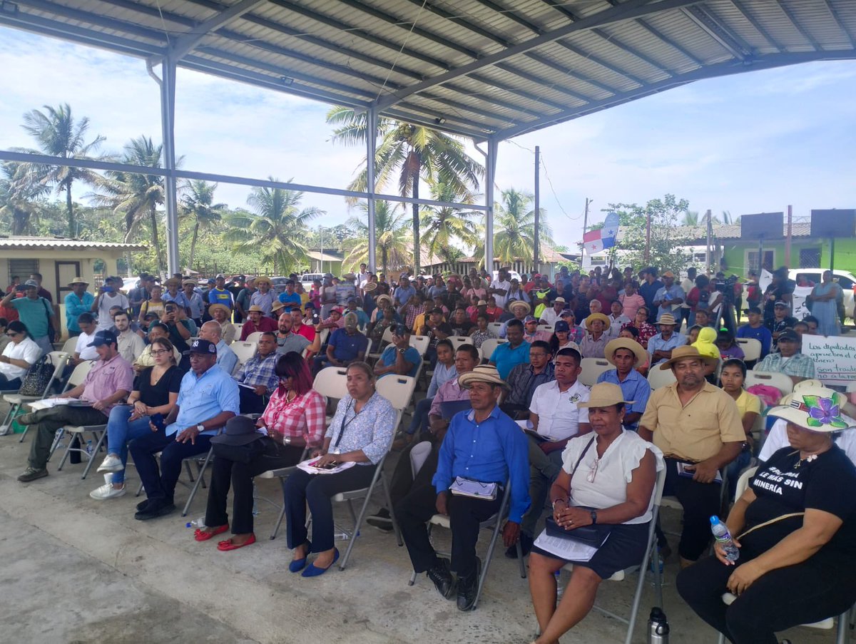 CONUSI: aquí está el pueblo de Miguel de la Borda en Colón diciendo no al contrato minero , la lucha sigue .