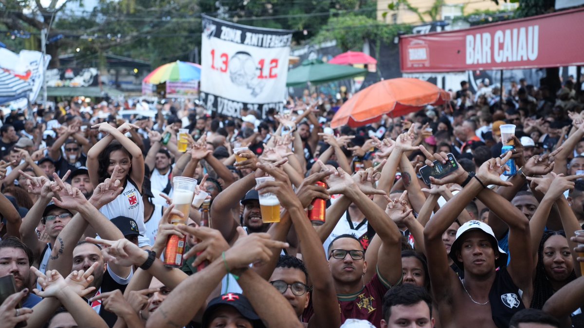 TvMonumental's tweet photo. Dia 3 de Setembro de 2023. 

Fizemos história, mais uma vez. A barreira respira! 

📸 @garotadasfotos_ https://t.co/H6DebKMZW6
