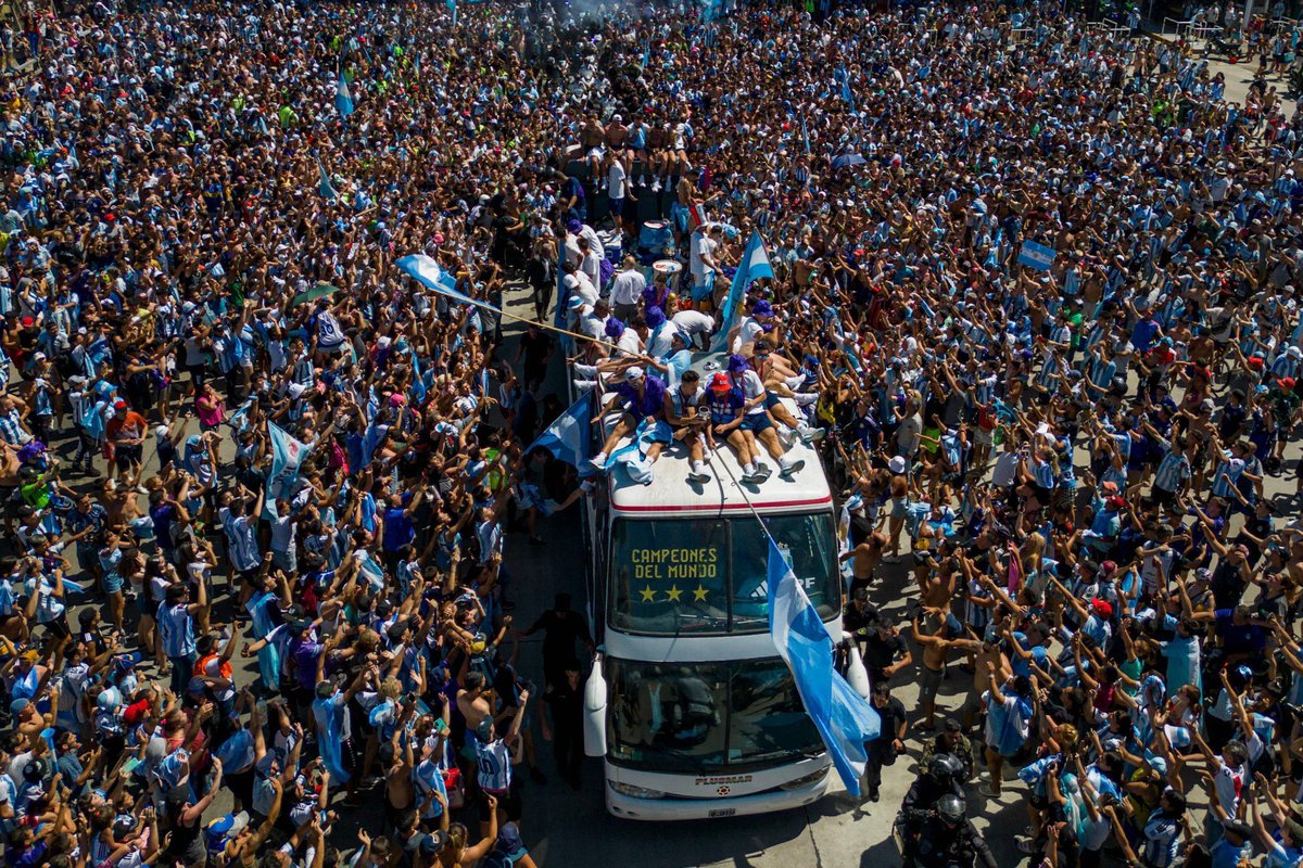 A veces siento que no festejé lo necesario ese glorioso 18 de diciembre de 2022 🇦🇷🏆
