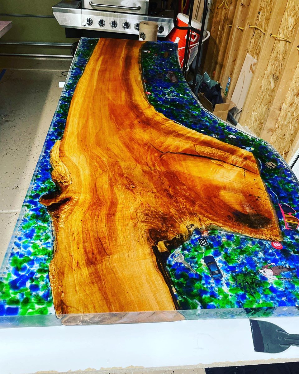LGND_Slowpoke's tweet photo. New stream setup will be completed this week.  New vibes on the stream ! https://t.co/KviHw7UhDU