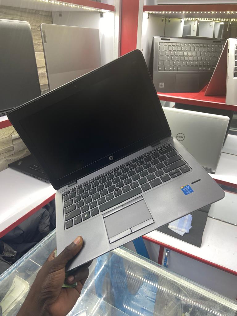 CptechSol21's tweet photo. *HP Elitebook 820 G2*
Intel Core i5 2.20 GHz Speed
4 GB RAM
500 GB HDD
HD Webcam
WiFi+Bluetooth
Battery 4+ Hours
Screen size: 12.5 Inches
*Price: 750,000 Ugshs*
0751985026 / 0789584045 https://t.co/tf05D1N6dd