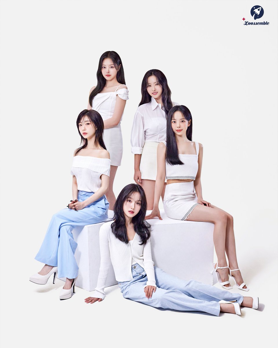 gowontalo's tweet photo. A mesmerizing ode to the dominance of white tones in this photoshoot. Behold, here stand the remarkable ladies of Loossemble captivating hearts and reshaping the world with our awe-inspiring presence. In a symphony of ivory and alabaster, we invite you to embark on a journey. https://t.co/LQqwZPchjG
