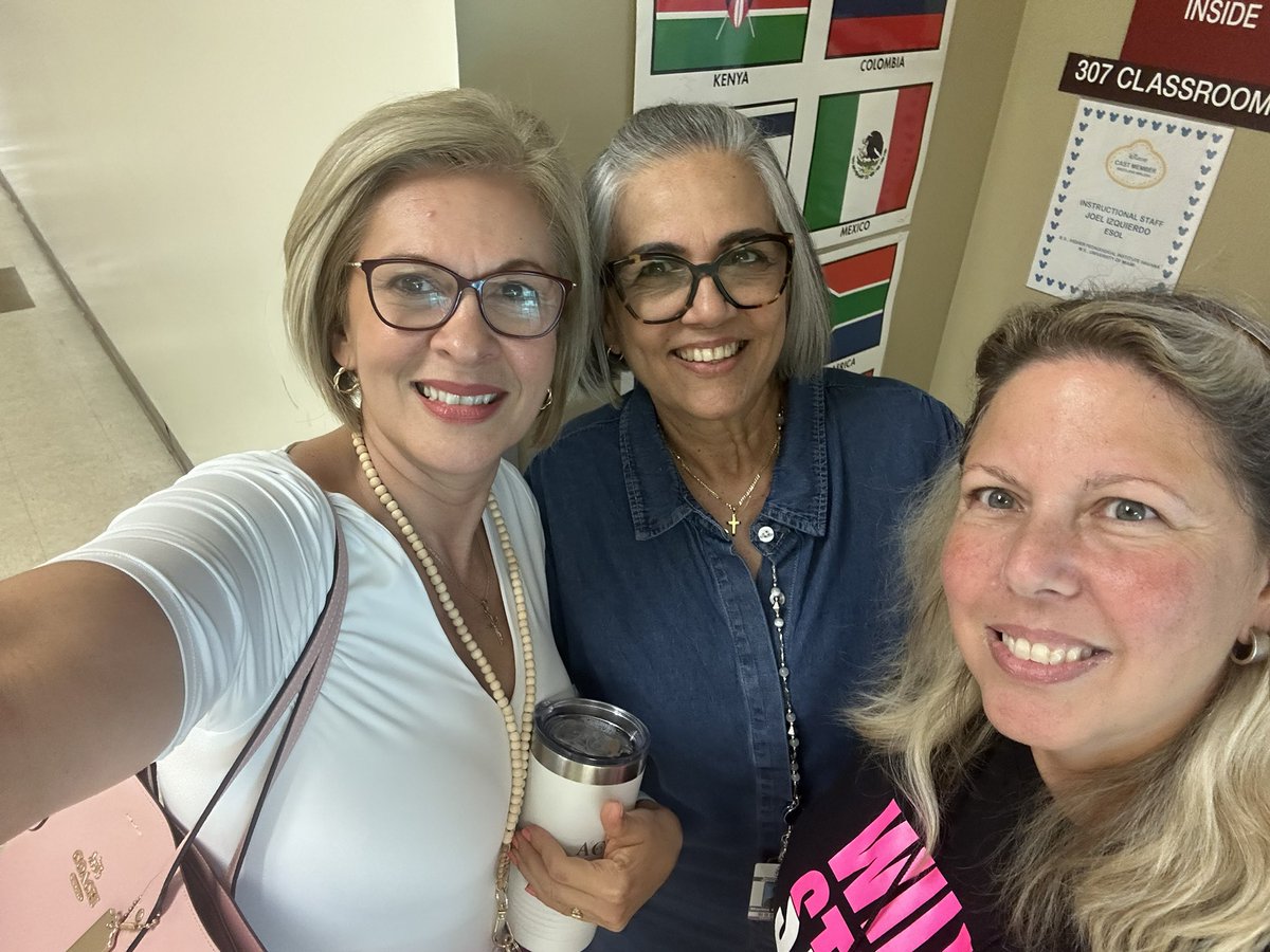 Cecilia C Monteagudo (@ccmonteagudo) on Twitter photo When you visit the place that made you happy for several years and reunite with your friends! Teaching is the best feeling ever! <a href="/westlandhialeah/">Westland Hialeah</a> #wildcats #ESOLTeachers When you visit the place that made you happy for several years and reunite with your friends! Teaching is the best feeling ever! <a href="/westlandhialeah/">Westland Hialeah</a> #wildcats #ESOLTeachers