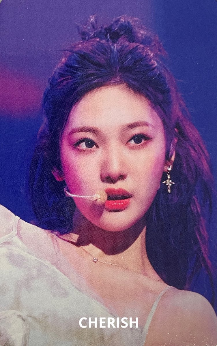 CHERISH_ae's tweet photo. 에스파 하이퍼라인 미국 독점 포카
aespa SYNK : Hyper line in USA
Exclusive photocard

#에스파 #카리나 #지젤 #윈터 #닝닝 
#karina #giselle #winter #ningning #CHERISH_scan https://t.co/qiDQEkJ96Z