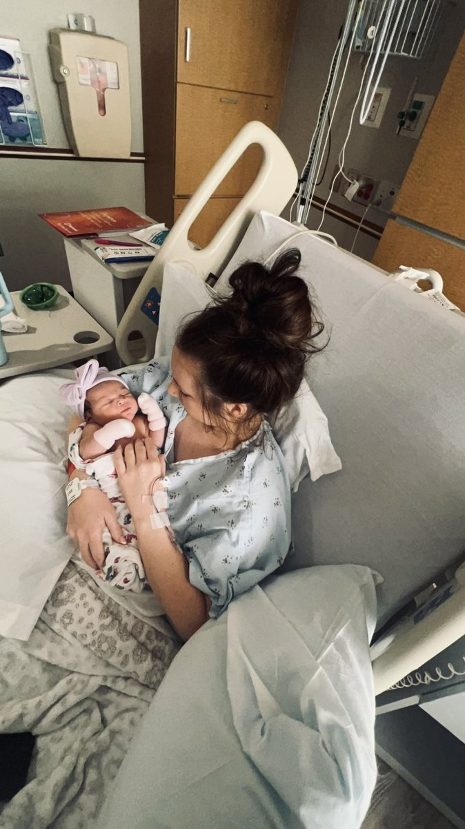Markell_Clark96's tweet photo. Kaiah Renee Clark 
September 3, 2023
8:43pm
8lbs 4oz • 19in

A weekend I’ll never forget. The world is already yours Baby Kai! Go take it! We love you 🫶🏾 https://t.co/52amKmnSff