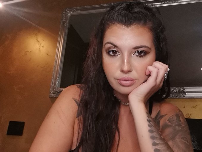 Just finished a pay-per-minute #Skype show on SkyPrivate! You can call me too for a sexy private show<a href="/tag/skype"class="tags">#Skype</a>