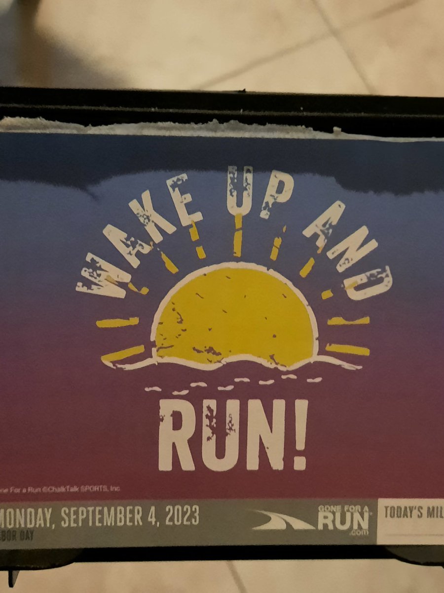 bushwickrunner's tweet photo. Feel good to be off today.    Why not go for a run.    Another week of marathon training.   #phillymarathontraining #runningcommunity #runchat https://t.co/nWxrIfJm0R