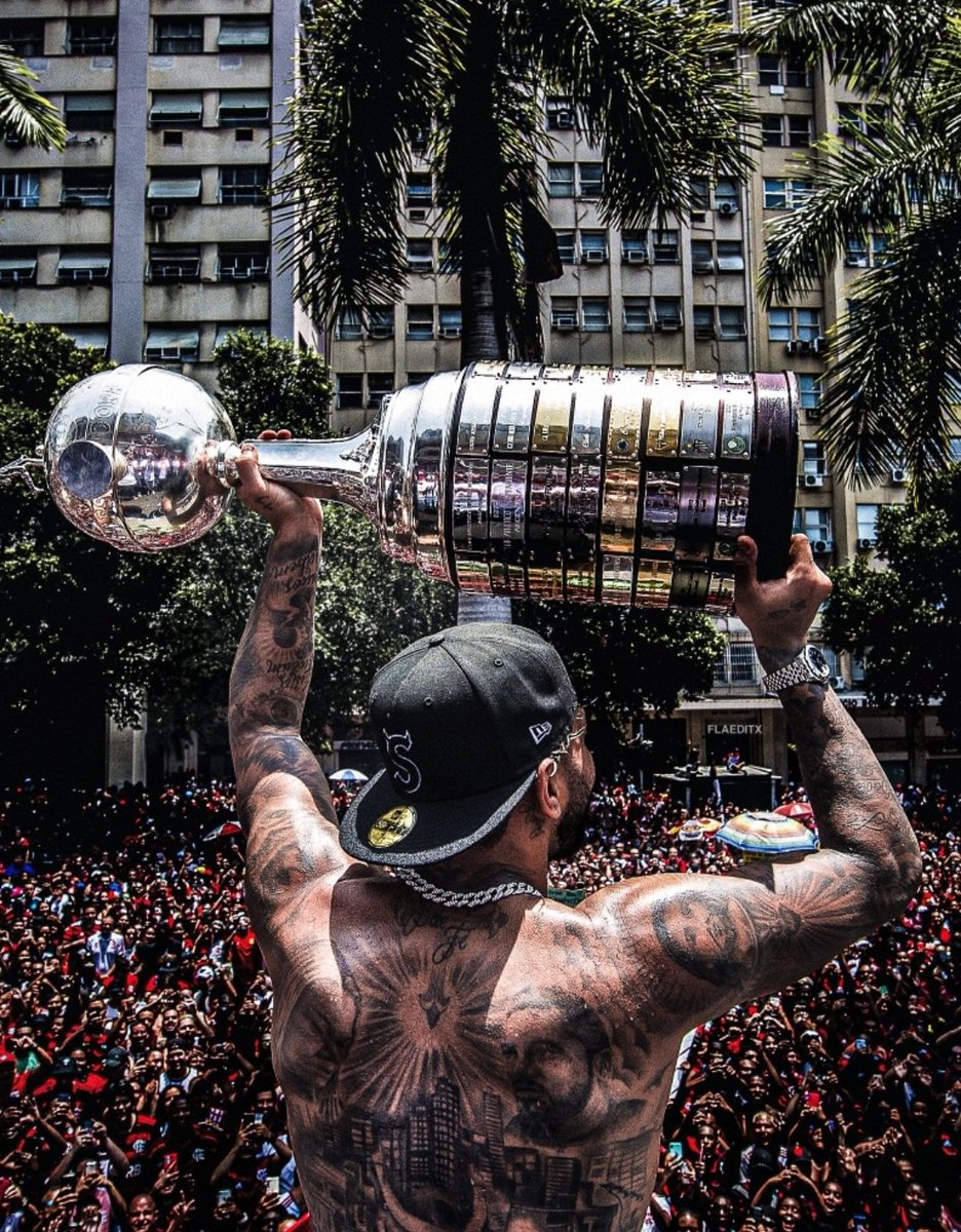 nem parece né, mas somos os atuais campeões da porra toda