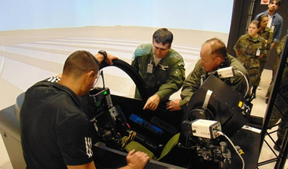 DefenseLrca's tweet photo. Criptocomputador brasileiro de alto nível tecnológico CM4-B é entregue à sueca Saab, fabricante do Gripen
#Kryptus #Saab #DCTA #IAE #Gripen #criptocomputador #CM4B #TecnologiaBrasileira #criptografia
https://t.co/mRNfoCLCO7 https://t.co/KS264PjfVG