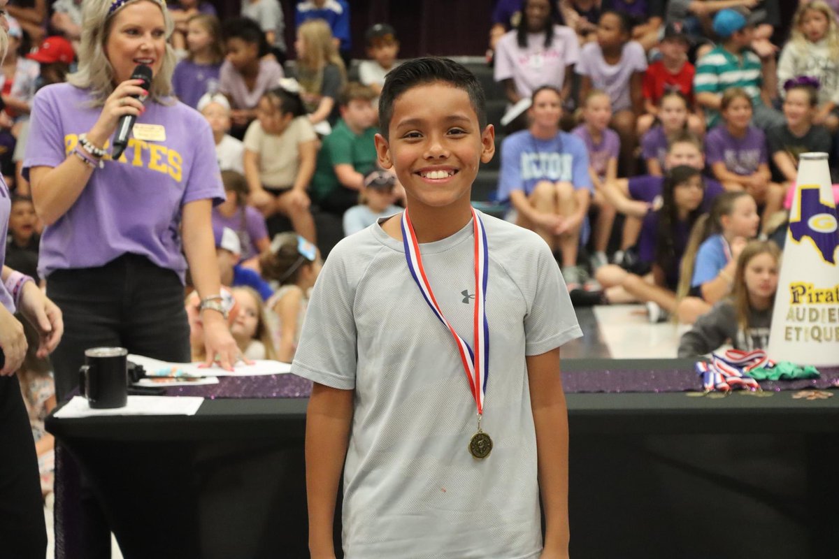We rise by lifting others. 💜

On Friday morning, we recognized our 4th and 5th graders that scored MASTERS level performance on the 2023 Reading and/or Math STAAR test. This is a difficult feat and definitely an incredible accomplishment that is worth celebrating.

<a href="/granburyisd/">Granbury ISD</a>