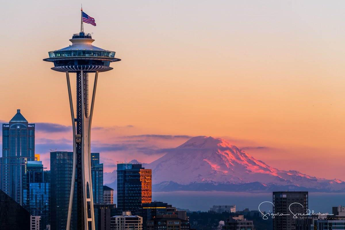 Happy #LaborDay2023 #Seattle. 
Photo from the archives as it is gray and cloudy out there today.