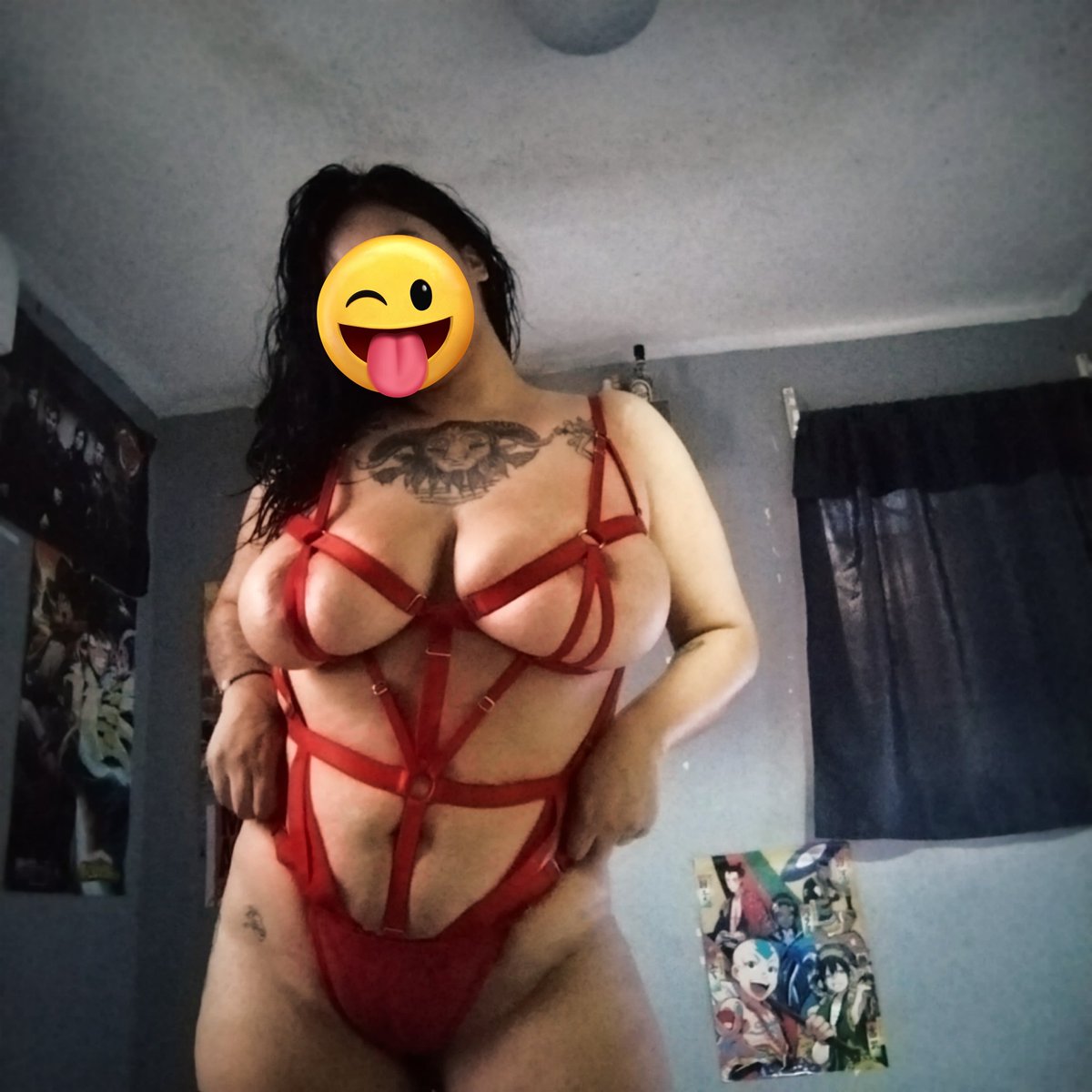 Emoji en mi carita pq no me maquille, era solo para probarmeloxd