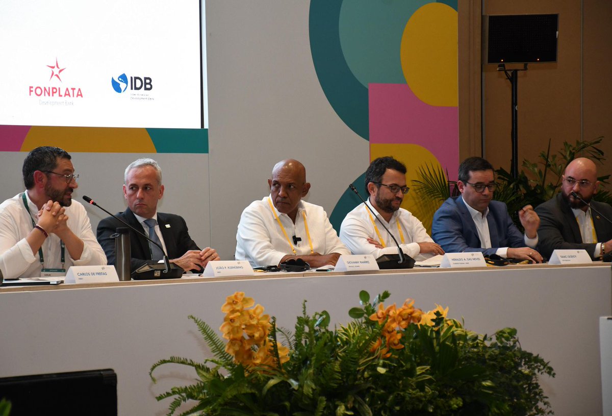 infivalle's tweet photo. Gerente de Infivalle y Presidente de @AsoinfisOficial destacó el rol de la banca subnacional como #Infis en financiación y gestión de proyectos de alto impacto para regiones como el proyecto granja solar palmaseca y la creación de una Fintech para apoyar la economía popular, etc. https://t.co/toz07ruYsC