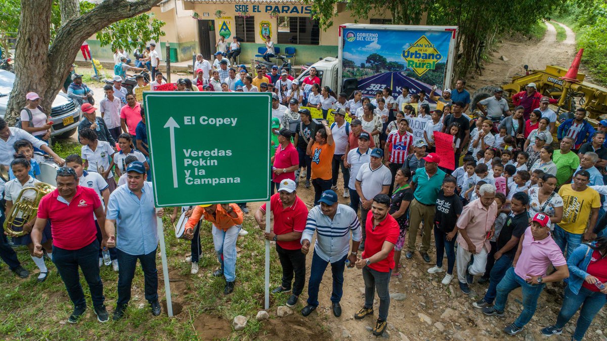 copey_el's tweet photo. Estos 19,4 kilómetros sin duda permitirán la expansión agrícola, disminuirá los costos de movilidad y aumentará la comercialización de todos los productos que producen en estas 6 veredas que serán beneficiadas con esta vía. https://t.co/PnGBuWAKl1