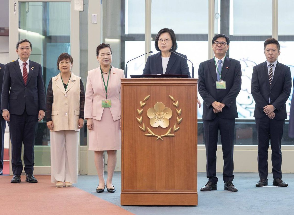 外交部 Ministry of Foreign Affairs, ROC (Taiwan) 🇹🇼 (@mofa_taiwan) on Twitter photo Deputy Minister Lee’s excited about <a href="/iingwen/">蔡英文 Tsai Ing-wen</a>’s mission of Celebrating Enduring Friendship, Advancing Sustainable Cooperation. The destination is the beautiful kingdom of #Eswatini🇸🇿, where #Taiwan🇹🇼 will further fortify the strong bond with our firm friend in #Africa! (📸PO) Deputy Minister Lee’s excited about <a href="/iingwen/">蔡英文 Tsai Ing-wen</a>’s mission of Celebrating Enduring Friendship, Advancing Sustainable Cooperation. The destination is the beautiful kingdom of #Eswatini🇸🇿, where #Taiwan🇹🇼 will further fortify the strong bond with our firm friend in #Africa! (📸PO)
