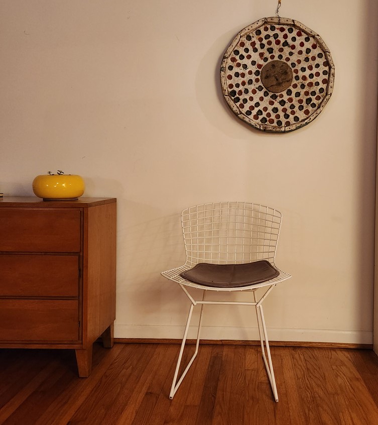 LukatryL's tweet image. When a folklore games become art? They are elevated beyond their original purpose of mere entertainment and are given new meaning and significance through creative expression. 
#lukatry #oneofakind #tororabon #decor #walldecor #homedecor #interiordesing #antiques #wallart