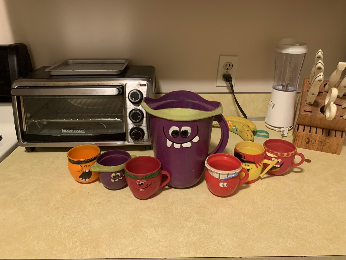 22Pats1's tweet image. This weekends only worthwhile pickup. #pickers #yardsales #estatesales #koolaid