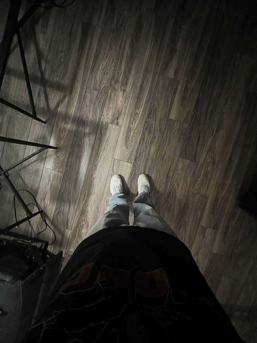 CaspLOL's tweet photo. Rare sighting of me wearing jeans … https://t.co/pm1JUYkZD7