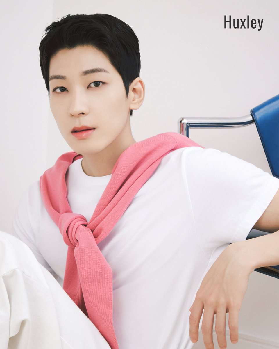 huxleykorea's tweet photo. 올 가을..
컬러 립밤 어떠세요?💗
(ʃƪ ˘ ³˘)

〰️원우 PICK 헉슬리 립밤
인화사진 증정 𝙘𝙡𝙞𝙘𝙠⬇️
https://t.co/s1lh3RzYgi

#Huxley #WONWOO #LIPBALM
#헉슬리 #원우 #원우립밤 https://t.co/nSzrXNcx1h