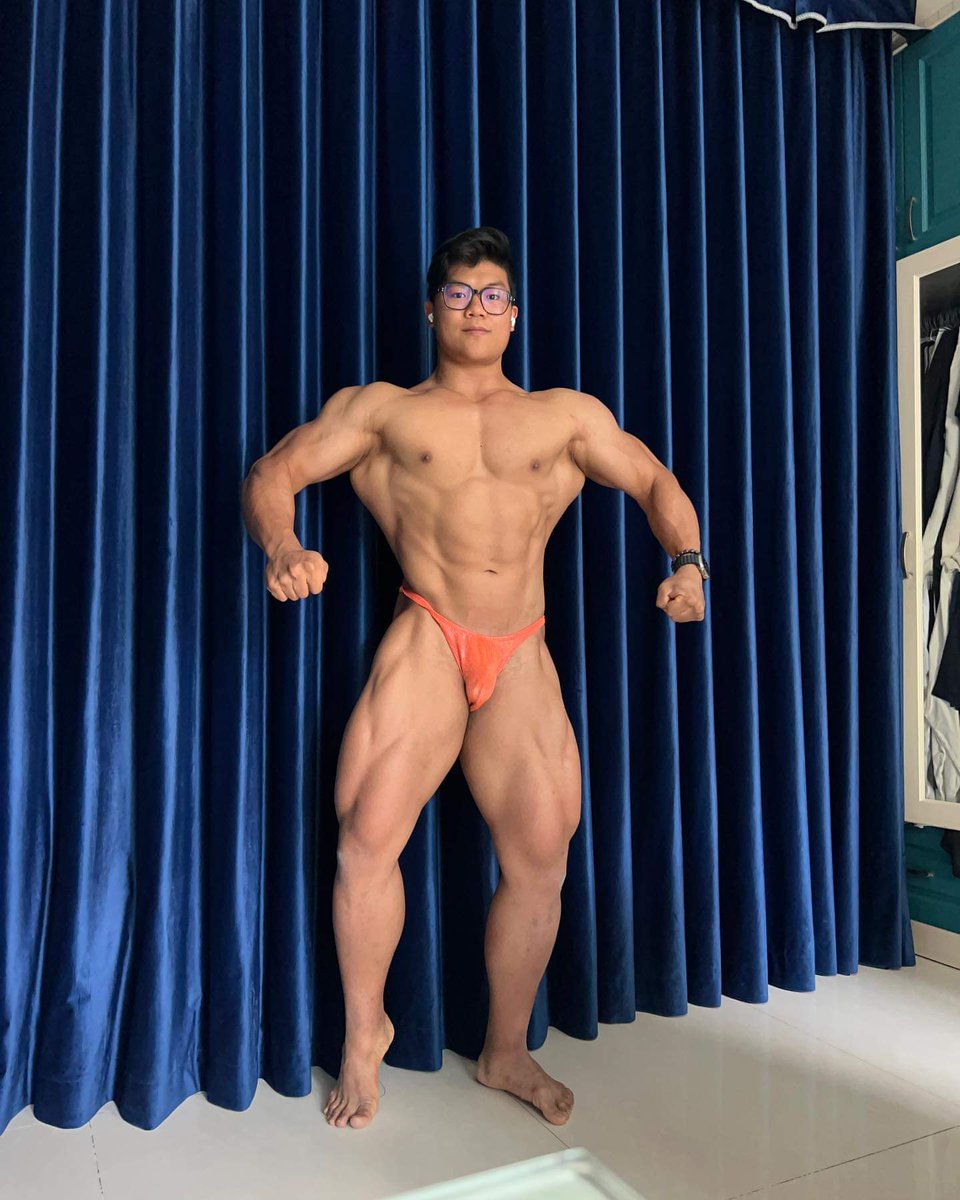 muscle lover (@avartar112) on Twitter photo 