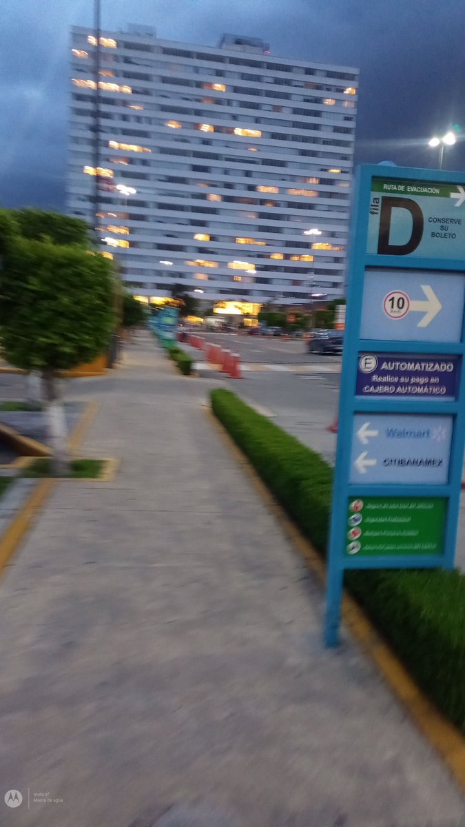 JulyCesRo's tweet photo. Queríamos ir a cabinas pero ya es muy tarde alguien que a de por aquí para ir un rato a ver a dónde?😊🤪 https://t.co/iOrS0HPUVL