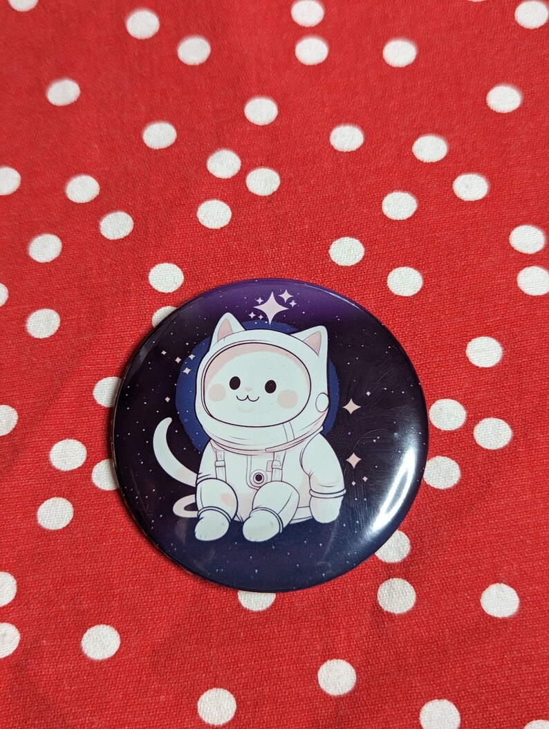 BudgieCoffeeCo's tweet photo. To my space-loving friends! I have these cute Space Cat mugs and 3-inch buttons in stock!!  These are included in the Labor Day sale. The sale ends tomorrow (9/6)!

🔗 in b/i/o
💚 RTs appreciated! https://t.co/NFltxb2xmr