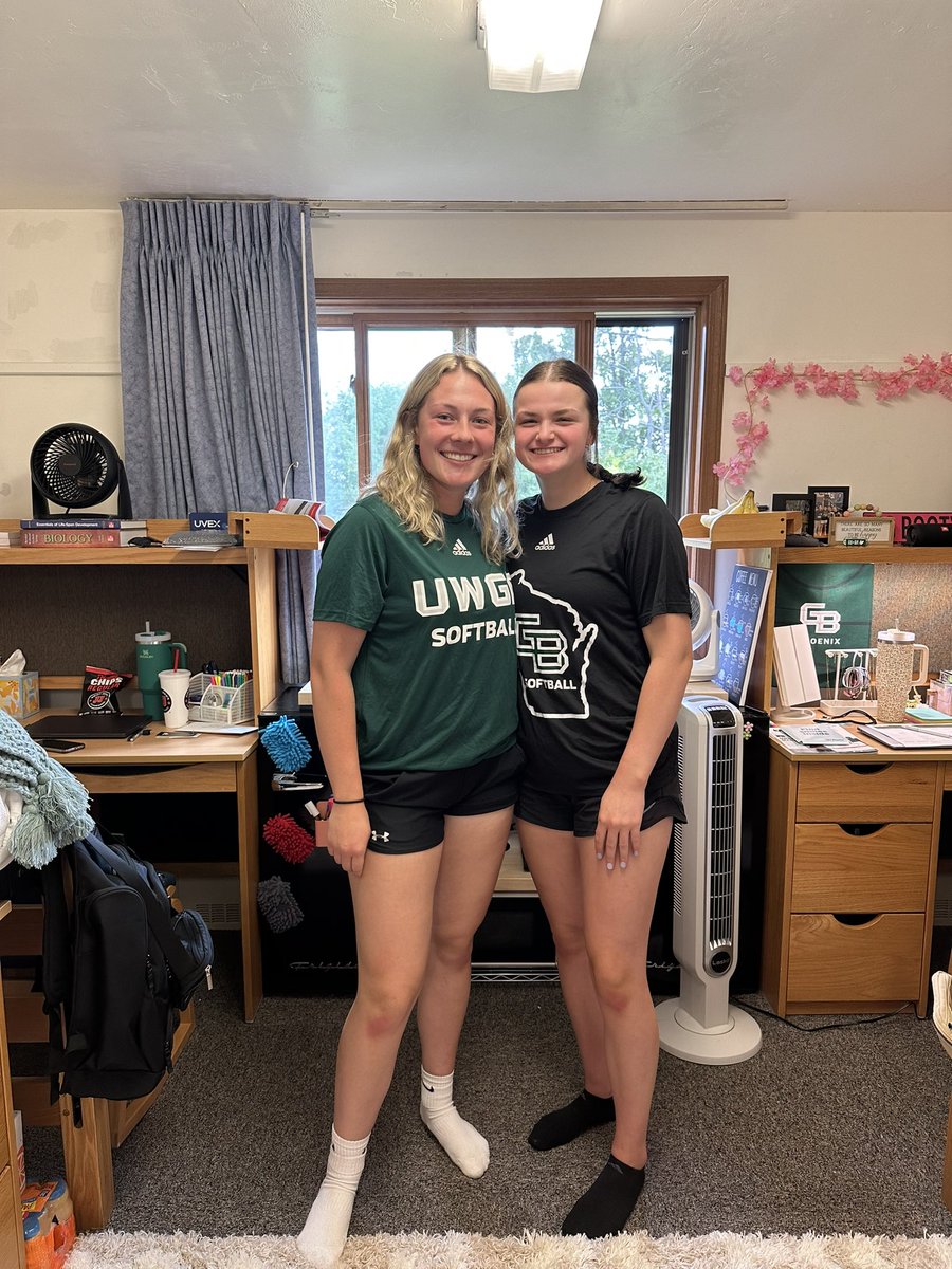 Green Bay Softball tweet media
