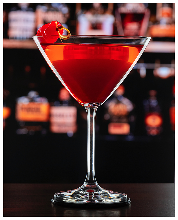 How do you mix your whiskey?
#whiskey #bourbon #manhattancocktail #martini <a href="/eclarkwhiskeyco/">E. Clark Whiskey Co.</a>