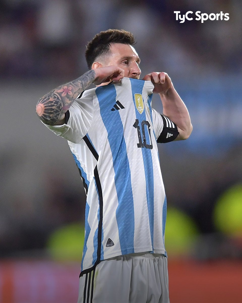 🇦🇷 DOS DÍAS PARA VOLVER A PONERSE LA DEL CAMPEÓN DEL MUNDO

El jueves arranca el camino al Mundial 2026, desde las 21:00 por TyC Sports
📸 Marcelo Endelli/Getty Images