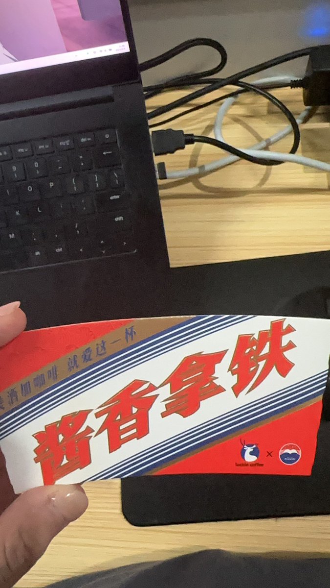 imL1105's tweet photo. 酒心巧克力 https://t.co/A0igdEFlUg