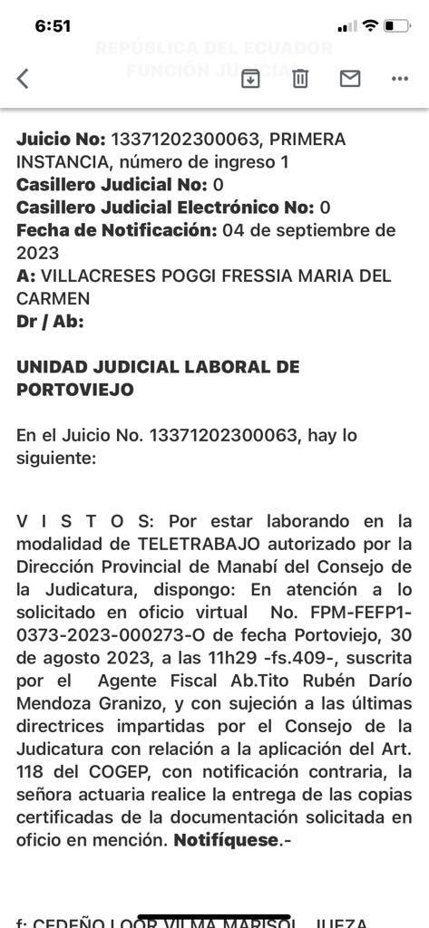 Denuncio al país, persecución contra colectivo en defensa del #AeropuertoDePortoviejo. Primero ofensas publicadas en <a href="/eldiarioec/">El Diario</a> ahora acciones legales. No retrocedemos!! No nos amedrentan.