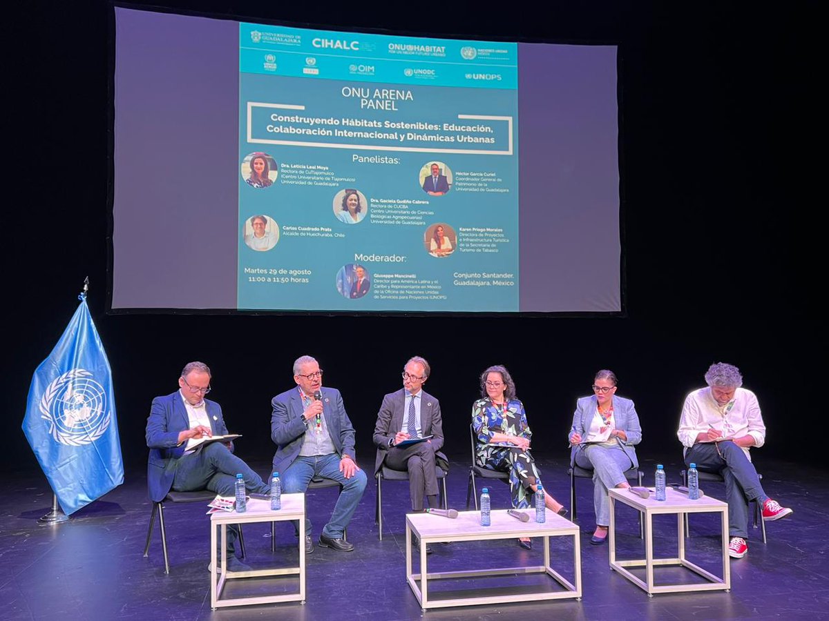 Turismo_Tabasco's tweet image. Durante la 2da. #CIHALC2023 participamos en el panel &quot;Construyendo Hábitats Sostenibles: Educación, Colaboración Internacional&quot; organizado por @ONUMX

(1/2)