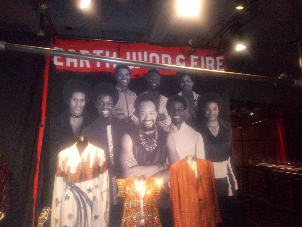 KevTilleryHomes's tweet photo. What other group dropped so many 💎 in their music!?

Timeless. Legendary. Classic. The #elements 

#earthwindandfire 
#rocknrollhalloffame 
#cleveland https://t.co/3KXU0dhqdA