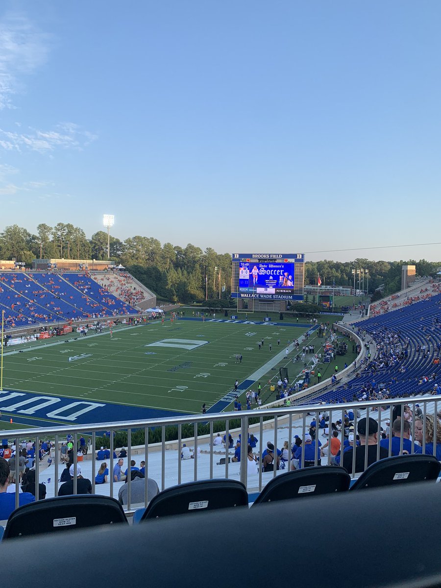 Hunter Malecki (@hunter_malecki) on Twitter photo I had a great time at Duke tonight!! The atmosphere was incredible and it was a great win!! <a href="/coachhemp/">Lyle Hemphill</a> <a href="/Coach_Bower/">Coach Harland Bower</a> <a href="/DUFBRecruit/">Duke Football Recruiting</a> I had a great time at Duke tonight!! The atmosphere was incredible and it was a great win!! <a href="/coachhemp/">Lyle Hemphill</a> <a href="/Coach_Bower/">Coach Harland Bower</a> <a href="/DUFBRecruit/">Duke Football Recruiting</a>