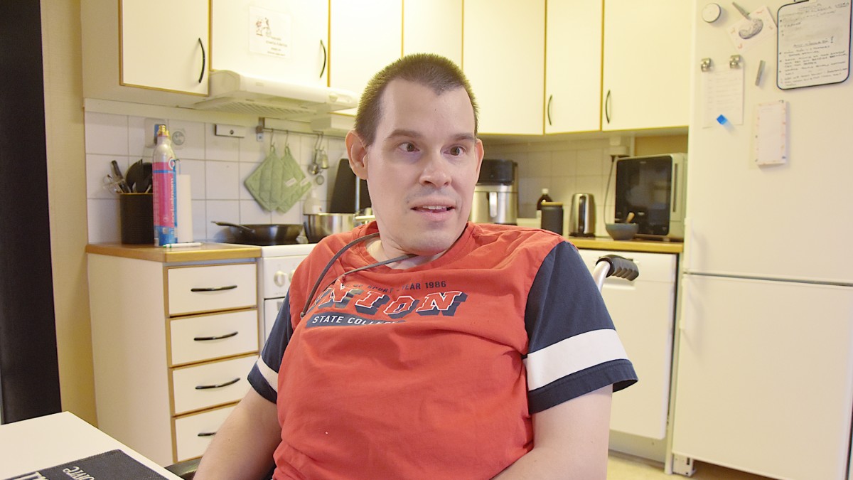 Oskar kom inte upp på buss – igen: "Bortvald, inte kul" dlvr.it/SvdWrS