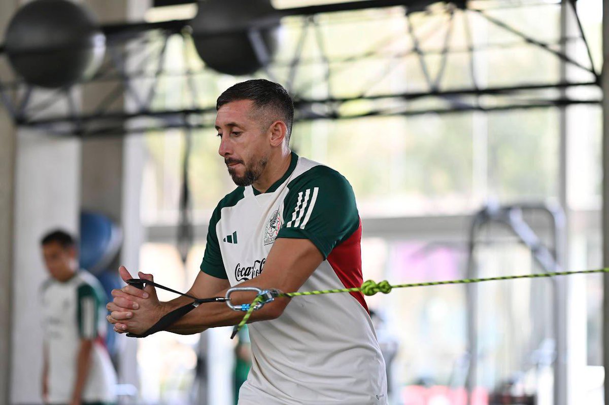 HHerreramex's tweet photo. Orgulloso siempre de portar mis colores 🇲🇽🦊🤘🏻 #VamosTodos https://t.co/SGBN46kVC2