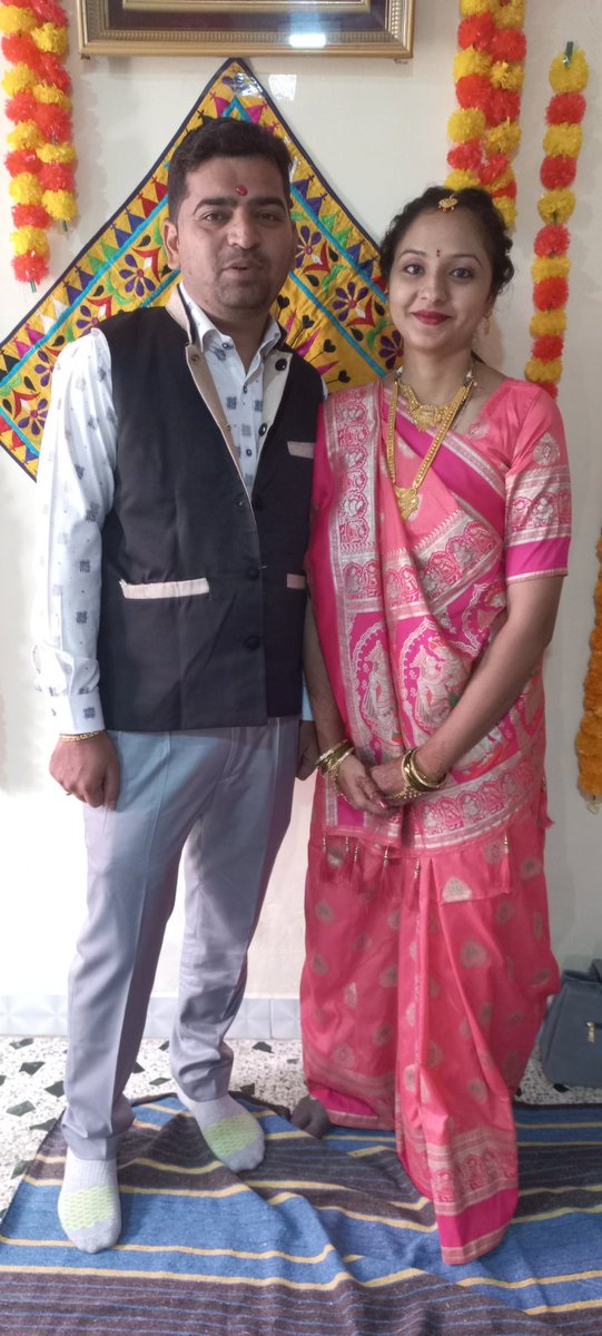 RashmikantMadal's tweet photo. Happy birthday @hetal madaliya https://t.co/ysBoIkCoFH