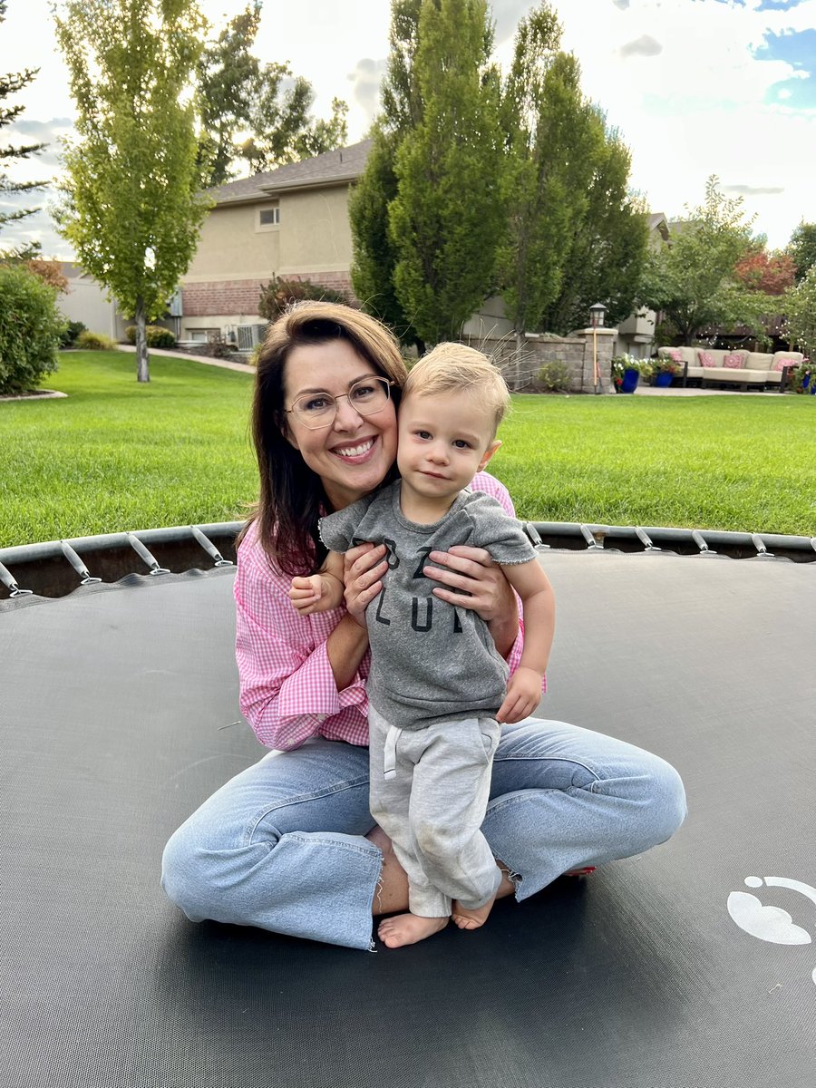 Deidre Henderson tweet media