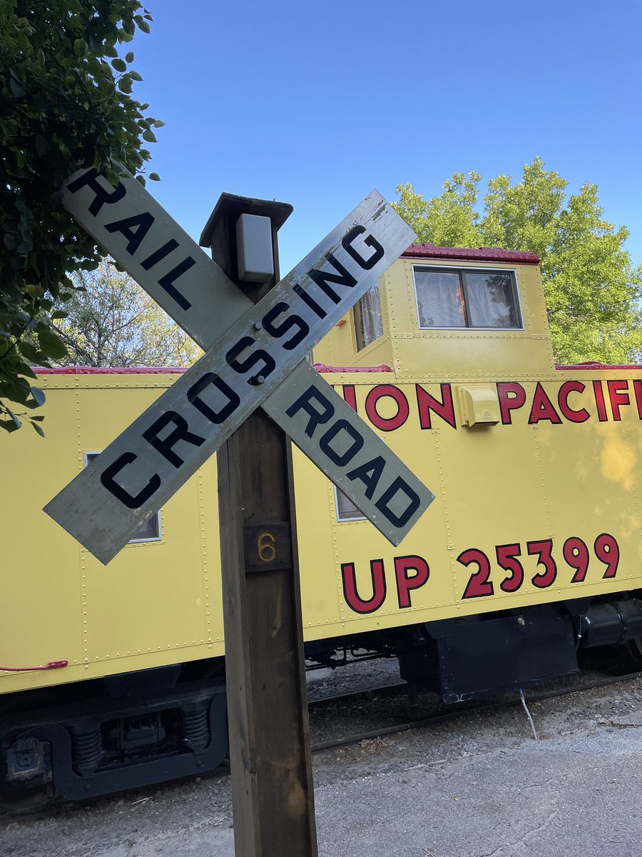 Tyler Thomas, MA tweet media