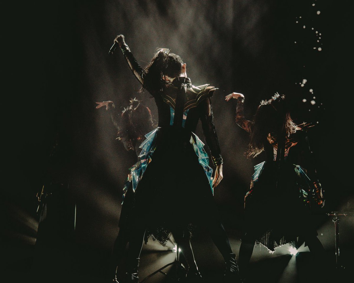 NYNE_Photo's tweet photo. 🤘🏻 @BABYMETAL_JAPAN live at the @OrlandoAmpVenue during the #Babyklok tour! 

More photos coming soon on our website! 📸

https://t.co/nUONMj9jtR

| #Babymetal #Dethklok #BabyklokTour #NYNEPhoto https://t.co/QizsuzlwIf