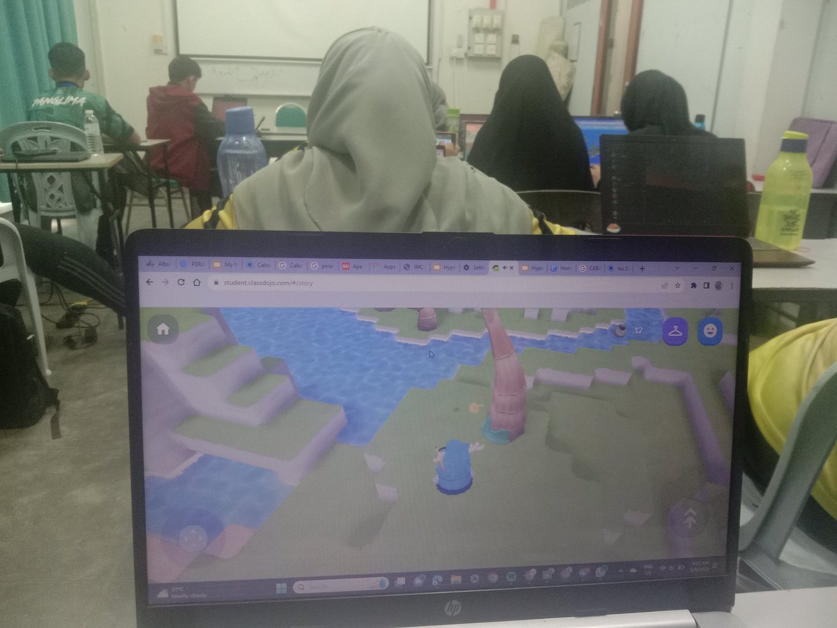 asyhimn's tweet photo. Embarking on a New Educational Adventure 🚀: My First Dive into the World of Games for Learning! 🎮📚  Exploring the exciting world of education through ClassDojo games👩🏻‍🏫#LearningIsFun #ClassDojoAdventures #goglobal #guruipgkbmkontemporari #GEGPetalingJaya https://t.co/vJO4TkUGui