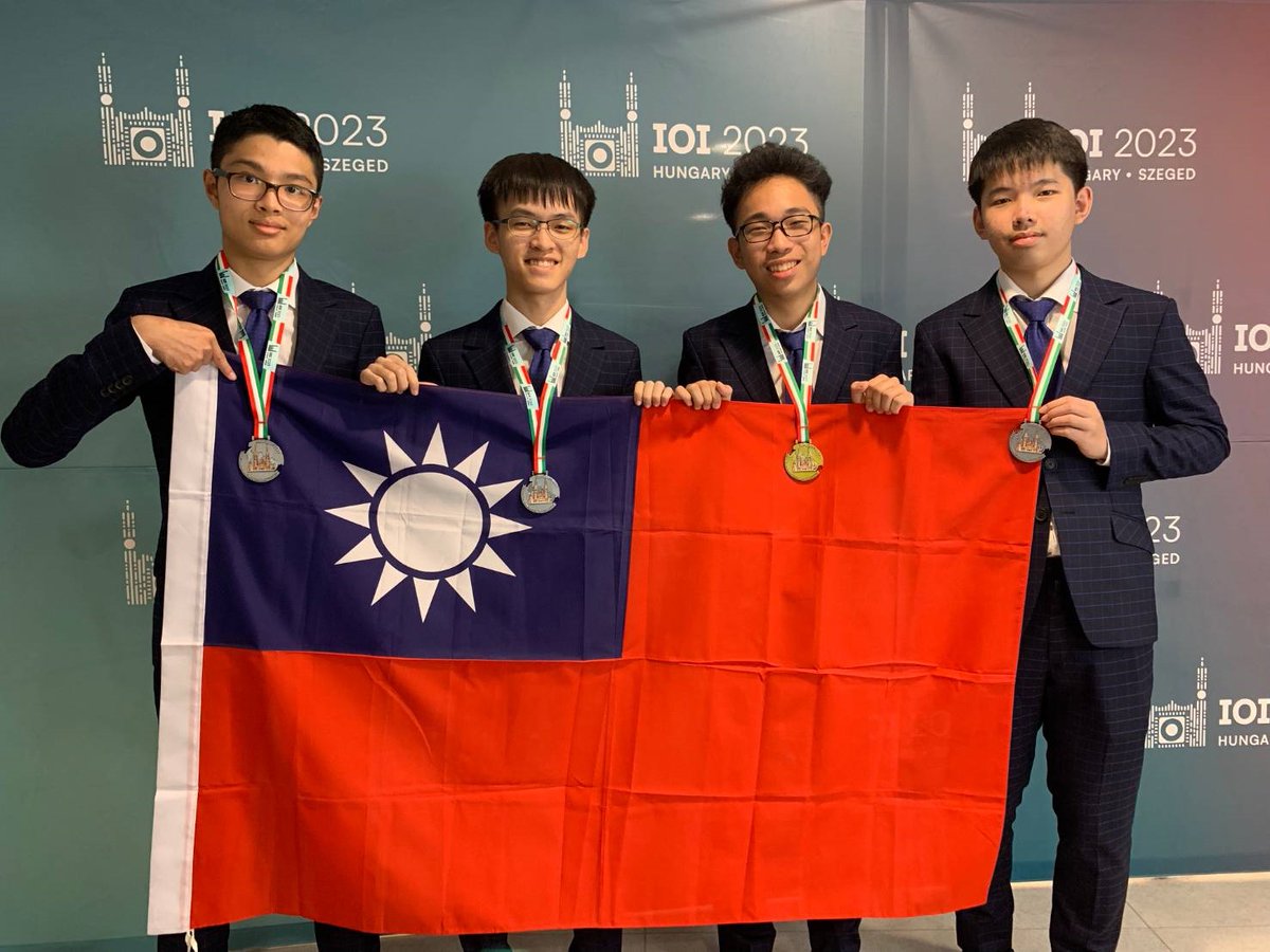 Taiwan_Today's tweet image. Team #Taiwan🇹🇼 wins one gold🥇 &amp;amp; three silver🥈 medals at the 2023 International Olympiad in Informatics that wrapped up Sept. 4 in Szeged, #Hungary🇭🇺. （Courtesy of Ministry of Education）