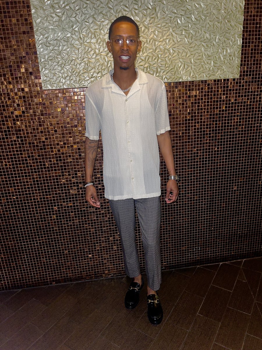 IKidyFresh's tweet photo. “ It’s not what you do but how you do it . “ 🥂🍾

copyright © 2023 lajebanna ☂️

#motivation#lajebanna#explore#money#custommade#handmade#sewing#smallbusiness#smallbusinessowners#inspiration#clothing#clothingbrand#clothingline#billionaire⚖️

Billionaire Business ©️
ℓ.βسىهفه https://t.co/2BUUblmDHF