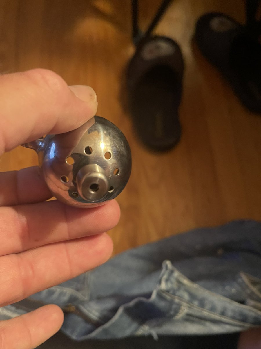 scott4fun71's tweet photo. #cagecheck time. Just changed out cleaned up down there.  And now #relocked in sweet #chastity. For a new week maybe longer.  Rt like comment. And give a follow.  Maybe we can meet up https://t.co/wdyjCj9X1d