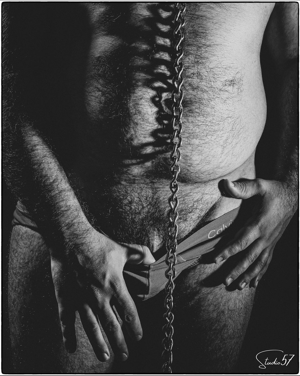 PupSiriu5's tweet photo. Monochrome Monday?
#MonochromeMonday #chain #underwear #gay #photoshoot #calvinkleinbriefs #gay #gaypup #pup #cub #dudeoir #playingwithlight #studio57 https://t.co/Yc2SbcLNkn