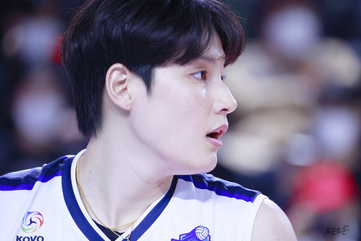 🩵💙🩵💙
어디서나 빛날거야
#김희진 #kimheejin