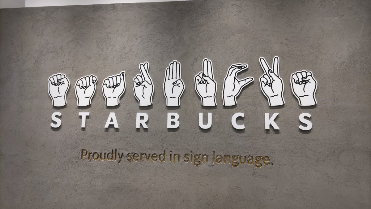 waya_mituki's tweet photo. スタバnonowa国立店やっと行けた☕️✨ https://t.co/7PSeQDIhUk