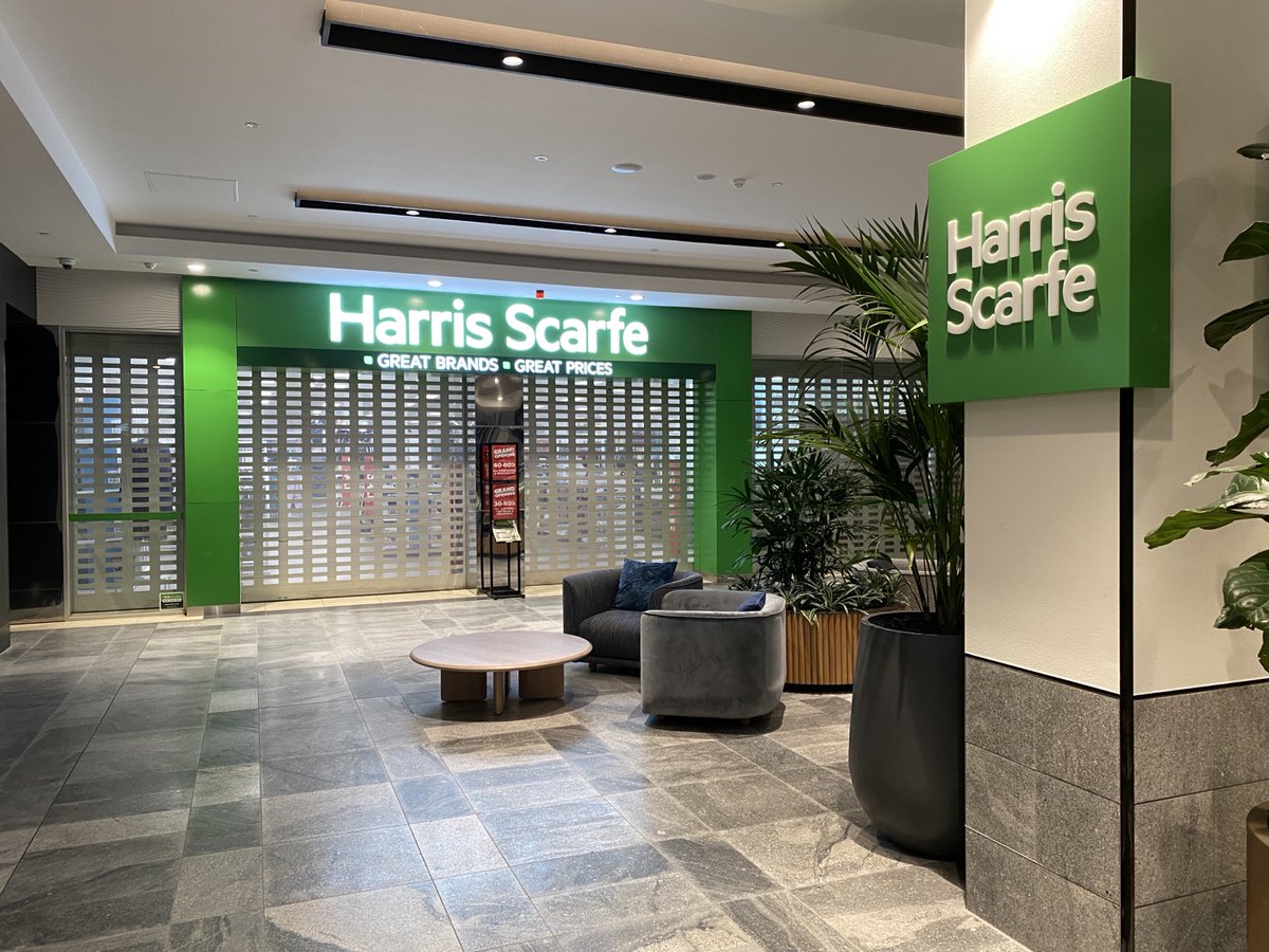 MM_Signage's tweet image. Supply and installation of shopfront and external signage - Harris Scarfe Knox VIC #HarrisScarfe #shopfrontsignage #branding #internalsignage