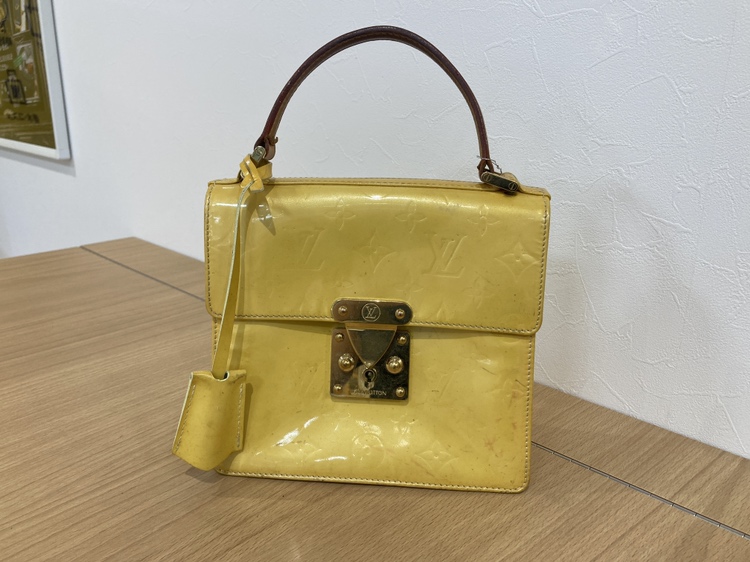ecoring_HKD's tweet photo. 🌟ヴィトン🌟
バッグをお買取致しました！

ノーブランド、ブランドはもちろん、古いもの、動かないもの、あなたが捨てようと思って袋に入れているモノまで、ほぼ何でも買取いたします！

#エコ北さんの買取 #札幌twitter会
#エコリングは全てのモノに価値を見出す会社です https://t.co/6G5IP8zTkP